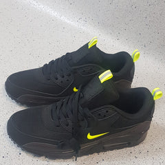 Mens Nike Air Max 90 Black/Gold